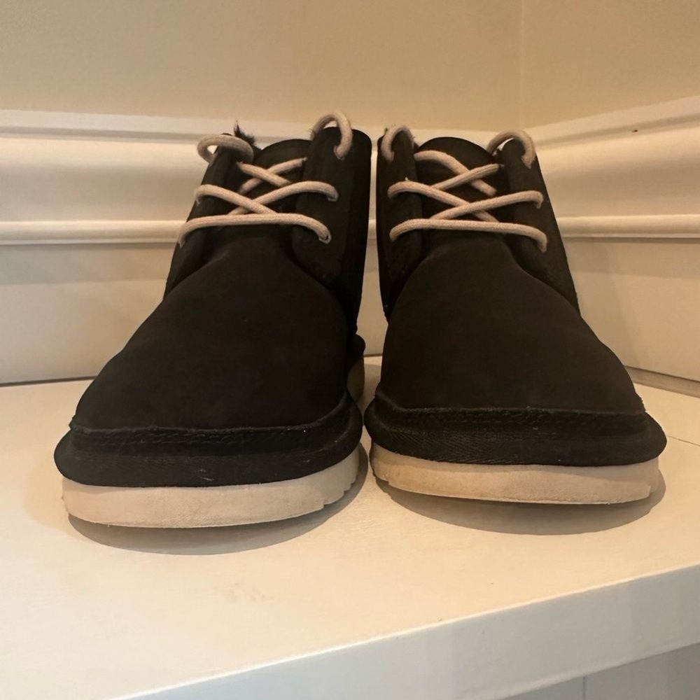 UGG Neumel II Black Wool Lined Boots White Sole Kids SZ 6 EU 36 Women's SZ‎ 7.5 - Picture 9 of 10